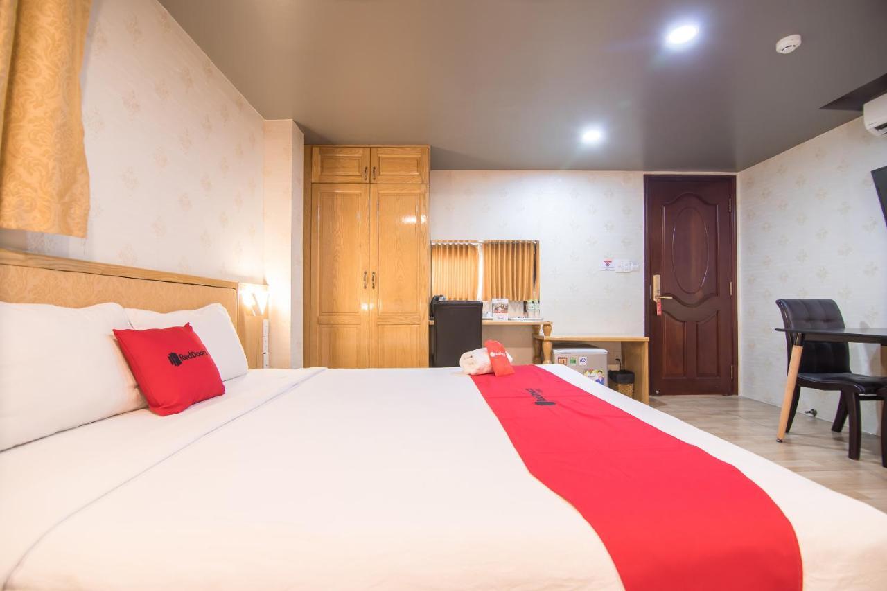 Reddoorz Plus Near Secc Cidade de Ho Chi Minh Exterior foto