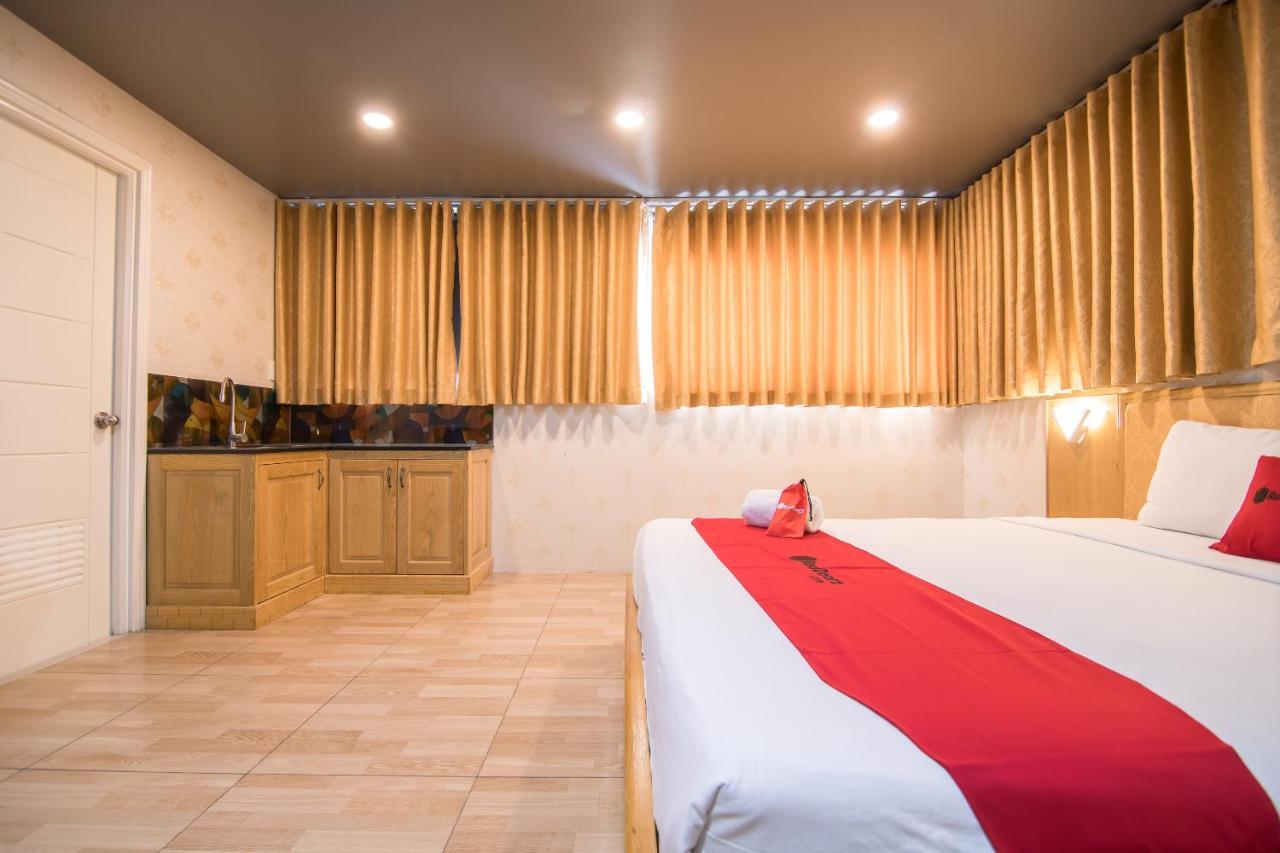 Reddoorz Plus Near Secc Cidade de Ho Chi Minh Exterior foto